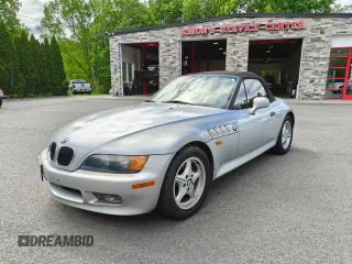 1996 BMW 3 Series Z3 1.9 z VIN 4USCH7324TLB74164, wystawiony jako Copart lot #57779285 z przebiegiem 148 850 mil mil oraz Czysty tytuł • Clean title. Historia ofert i sprzedaży dostępna na DreamBid. Obrazek 9.