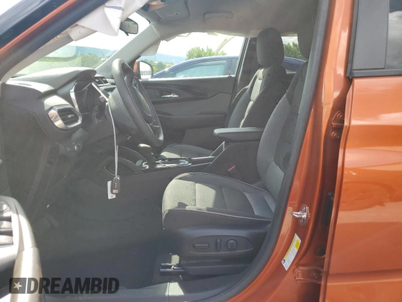2022 Chevrolet TrailBlazer LT with VIN KL79MRSL2NB037485, listed as a Copart auction lot 56896854 with 5,355 mi miles and . Bid and sale history available at DreamBid. Image 7.