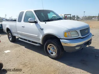 1999 Ford F-150 Work Series with VIN 1FTRX18W8XKB87097, listed as a IAAI auction lot 42108312 with 278,690 mi miles. Bid and sale history available at carsss.com. Image 1.