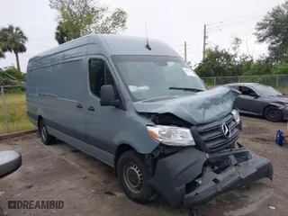 2024 Mercedes-Benz Sprinter Cargo Van with VIN W1Y4NDHY4RT175198, listed as a IAAI auction lot 40985766 with 1 mi miles. Bid and sale history available at carsss.com. Image 13.