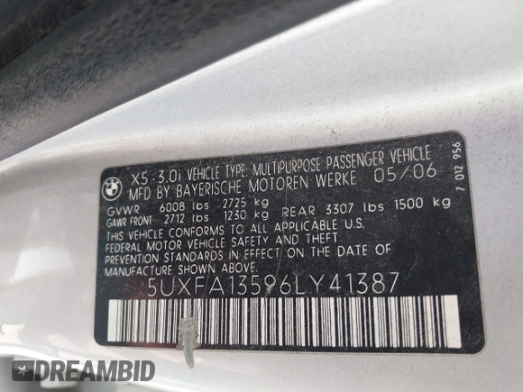 2006 BMW X5 3.0i with VIN 5UXFA13596LY41387, listed as a IAAI auction lot 42039140 with 169,696 mi miles. Bid and sale history available at carsss.com. Image 9.