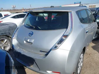 2015 Nissan LEAF SV with VIN 1N4AZ0CP6FC320049, listed as a IAAI auction lot 41645954 with 147,357 mi miles. Bid and sale history available at carsss.com. Image 16.