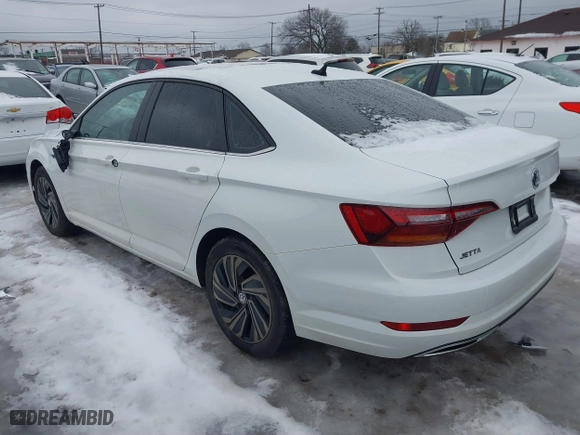 2019 Volkswagen Jetta SEL Premium with VIN 3VWG57BU9KM008717, listed as a IAAI auction lot 41566305 with 95,289 mi miles. Bid and sale history available at carsss.com. Image 3.
