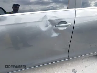 2009 Volkswagen Jetta SE z VIN 3VWRM71K99M167159, wystawiony jako IAAI lot #42409998 z przebiegiem 78 459 mil mil oraz . Historia ofert i sprzedaży dostępna na DreamBid. Obrazek 6.