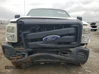 2013 Ford F-250 XL with VIN 1FT7X2B62DEB20592, listed as a Copart auction lot 51535495 with 390,072 mi miles and Salvage Title. Bid and sale history available at DreamBid. Image 5.