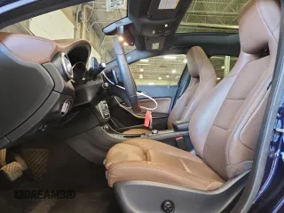 2017 Mercedes-Benz GLA 250 z VIN WDCTG4GB2HJ291057, wystawiony jako Copart lot #57845885 z przebiegiem 61 984 mil mil oraz Szkoda całkowita • Salvage title. Historia ofert i sprzedaży dostępna na DreamBid. Obrazek 7.