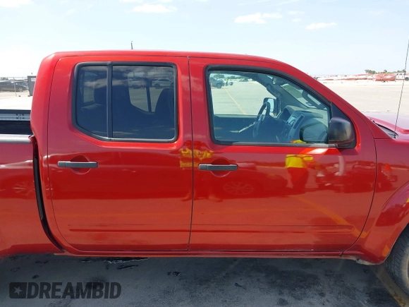 2014 Nissan Frontier SV z VIN 1N6AD0FR1EN766633, wystawiony jako IAAI lot #42453514 z przebiegiem 96 811 mil mil oraz . Historia ofert i sprzedaży dostępna na DreamBid. Obrazek 13.