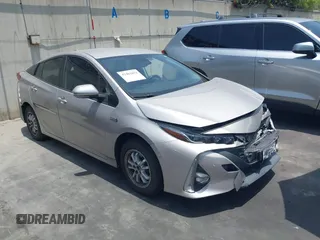 2021 Toyota Prius LE with VIN JTDKAMFP5M3167430, listed as a IAAI auction lot 42462853 with 70,492 mi miles and . Bid and sale history available at DreamBid. Image 1.