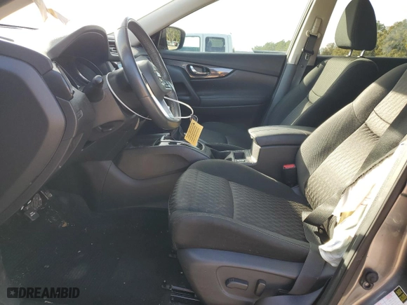 2017 Nissan Rogue SV with VIN KNMAT2MT5HP618669, listed as a Copart auction lot 43662575 with 132183 miles and Salvage Title. Bid and sale history available at carsss.com. Image 7.