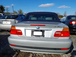 2004 BMW 3 Series 330Ci with VIN WBABW534X4PL48076, listed as a IAAI auction lot 41524794 with 87,931 mi miles. Bid and sale history available at carsss.com. Image 12.