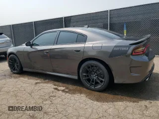 2020 Dodge Charger Scat Pack Widebody z VIN 2C3CDXGJ7LH204436, wystawiony jako Copart lot #59537445 z przebiegiem 15 215 mil mil oraz Czysty tytuł • Clean title. Historia ofert i sprzedaży dostępna na DreamBid. Obrazek 2.
