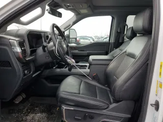 2023 Ford F-250 XL with VIN 1FT8W2BNXPEC08650, listed as a Copart auction lot 53911005 with 31,284 mi miles and Clean Title. Bid and sale history available at DreamBid. Image 7.