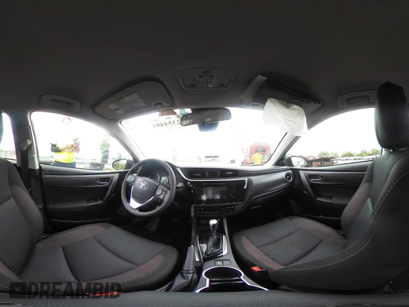 2018 Toyota Corolla L z VIN 2T1BURHE2JC080104, wystawiony jako IAAI lot #42354484 z przebiegiem 35 635 mil mil oraz . Historia ofert i sprzedaży dostępna na DreamBid. Obrazek 18.