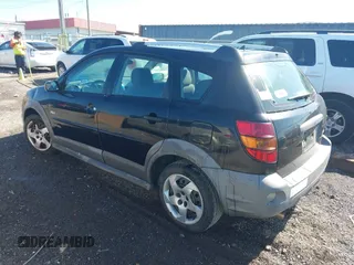 2007 Pontiac Vibe with VIN 5Y2SL65867Z405643, listed as a IAAI auction lot 42049184 with 297,523 mi miles. Bid and sale history available at carsss.com. Image 3.