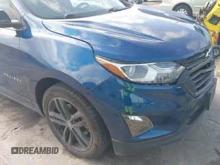 2020 Chevrolet Equinox LT with VIN 2GNAXLEX5L6210507, listed as a IAAI auction lot 41783368 with 113,804 mi miles. Bid and sale history available at carsss.com. Image 17.