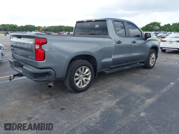 2020 Chevrolet Silverado 1500 Custom with VIN 1GCRWBEH7LZ288602, listed as a IAAI auction lot 41731947 with 101,401 mi miles. Bid and sale history available at carsss.com. Image 4.