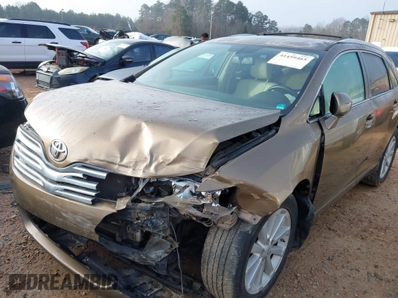 2010 Toyota Venza with VIN 4T3ZA3BB1AU022011, listed as a IAAI auction lot 41459465 with 111,258 mi miles. Bid and sale history available at carsss.com. Image 6.
