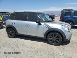 2013 MINI Countryman S with VIN WMWZC3C58DWP20864, listed as a Copart auction lot 64034385 with 72,487 mi miles and Clean title. Bid and sale history available at DreamBid. Image 4.