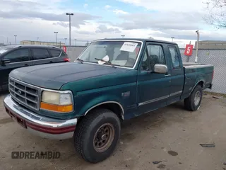 1993 Ford F-150 with VIN 1FTEX14N7PKB77883, listed as a IAAI auction lot 41820965 with 258,043 mi miles. Bid and sale history available at carsss.com. Image 2.