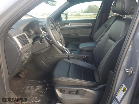 2021 Volkswagen Atlas Cross Sport 3.6L V6 SE w/Technology with VIN 1V2JE2CAXMC217421, listed as a Copart auction lot 85498324 with 64,748 mi miles and Non Repairable. Bid and sale history available at carsss.com. Image 7.