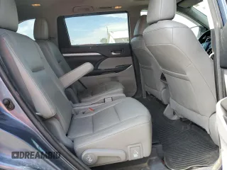 2017 Toyota Highlander XLE with VIN 5TDJZRFH5HS518593, listed as a Copart auction lot 56693565 with 97,686 mi miles and Salvage title. Bid and sale history available at DreamBid. Image 11.