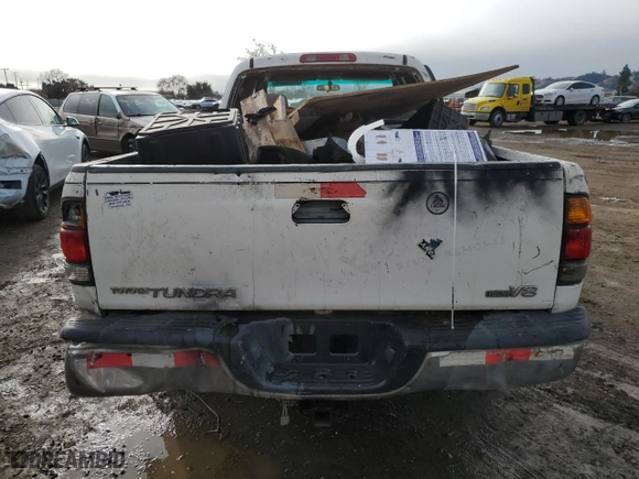 2002 Toyota Tundra SR5 with VIN 5TBRT34162S256817, listed as a Copart auction lot 72203284 with 377,931 mi miles and Salvage Title. Bid and sale history available at carsss.com. Image 6.