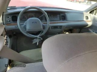 2001 Ford Crown Victoria LX z VIN 2FAFP74W41X205147, wystawiony jako Copart lot #46240035 z przebiegiem 65 495 mil mil oraz Szkoda całkowita • Salvage title. Historia ofert i sprzedaży dostępna na DreamBid. Obrazek 8.