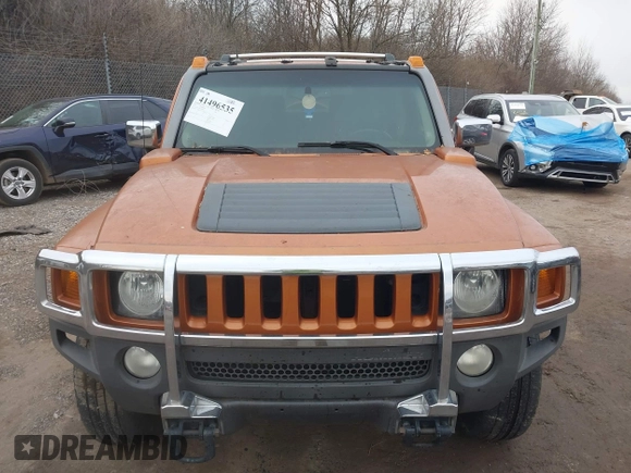 2007 Hummer H3 SUV with VIN 5GTDN13E878168876, listed as a IAAI auction lot 41496535 with 215,437 mi miles and . Bid and sale history available at DreamBid. Image 6.