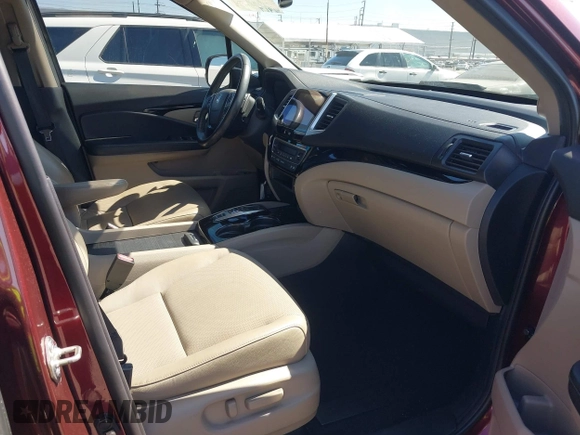 2020 Honda Ridgeline RTL-E with VIN 5FPYK3F7XLB014875, listed as a IAAI auction lot 42620537 with 41,919 mi miles and . Bid and sale history available at DreamBid. Image 5.