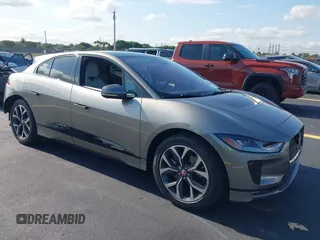 2020 Jaguar I-Pace HSE с VIN SADHD2S13L1F84022, выставлен на аукционе IAAI как лот 42212391 с пробегом 18 018 миль миль и . История ставок и продаж доступна на DreamBid. Изображение 1.