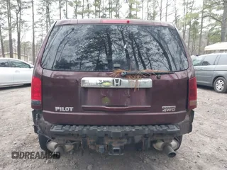 2010 Honda Pilot Touring with VIN 5FNYF4H9XAB040715, listed as a IAAI auction lot 41807334 with 262,786 mi miles and . Bid and sale history available at carsss.com. Image 17.