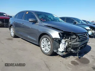 2015 Volkswagen Jetta SE with VIN 3VWD17AJ6FM406091, listed as a IAAI auction lot 42539626 with 82,005 mi miles and . Bid and sale history available at DreamBid. Image 1.