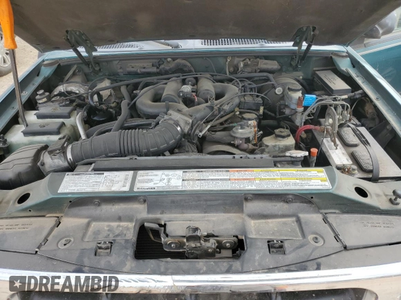 1998 Ford Explorer XL z VIN 1FMZU34E7WZA96759, wystawiony jako Copart lot #47791315 z przebiegiem 138 212 mil mil oraz Czysty tytuł • Clean title. Historia ofert i sprzedaży dostępna na DreamBid. Obrazek 12.
