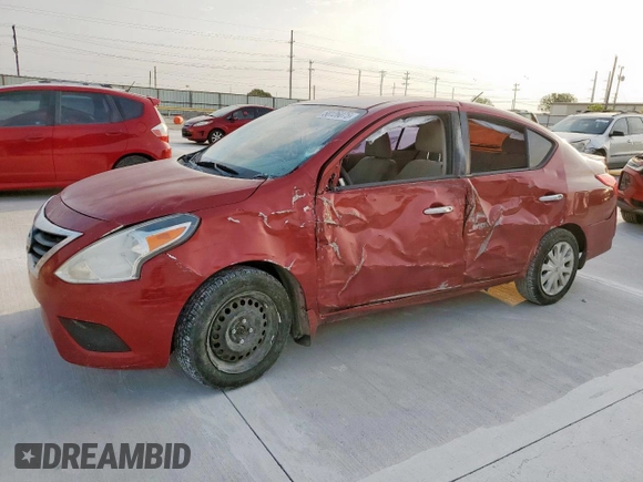 2016 Nissan Versa S z VIN 3N1CN7AP2GL872263, wystawiony jako Copart lot #58126075 z przebiegiem 157 170 mil mil oraz Czysty tytuł • Clean title. Historia ofert i sprzedaży dostępna na DreamBid. Obrazek 1.