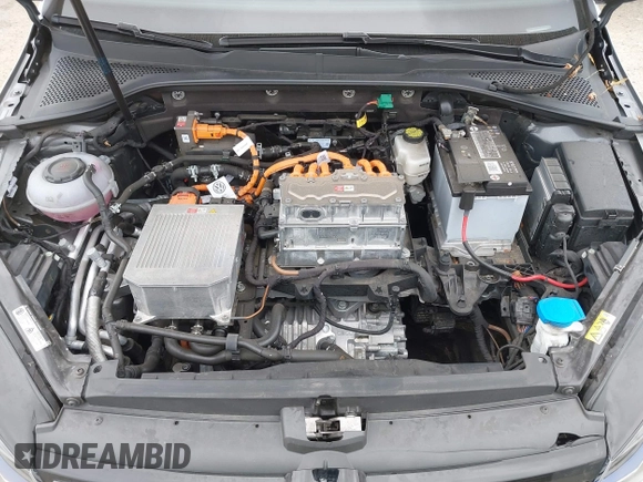 2019 Volkswagen Golf SEL Premium with VIN WVWPR7AU3KW908778, listed as a IAAI auction lot 42136721 with 25,024 mi miles and . Bid and sale history available at DreamBid. Image 10.