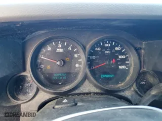 2007 Chevrolet Silverado 1500 LS with VIN 2GCEK13CX71728290, listed as a Copart auction lot 46092164 with 224,700 mi miles and Non Repairable. Bid and sale history available at carsss.com. Image 9.