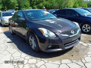 2012 Nissan Altima 2.5 S with VIN 1N4AL2EP1CC201833, listed as a IAAI auction lot 42108222 with 160,107 mi miles. Bid and sale history available at carsss.com. Image 1.