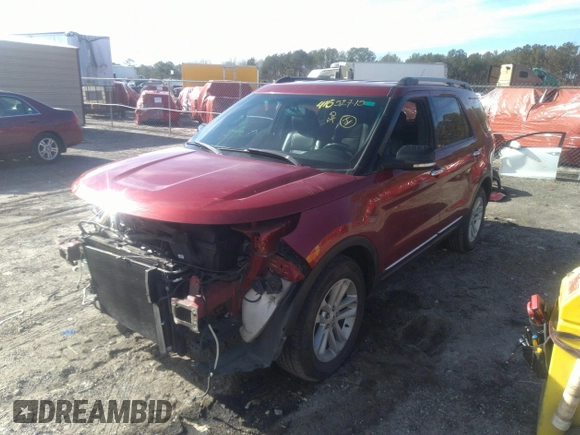 2014 Ford Explorer XLT with VIN 1FM5K7D89EGB61398, listed as a IAAI auction lot 41652715 with 180,785 mi miles. Bid and sale history available at carsss.com. Image 18.