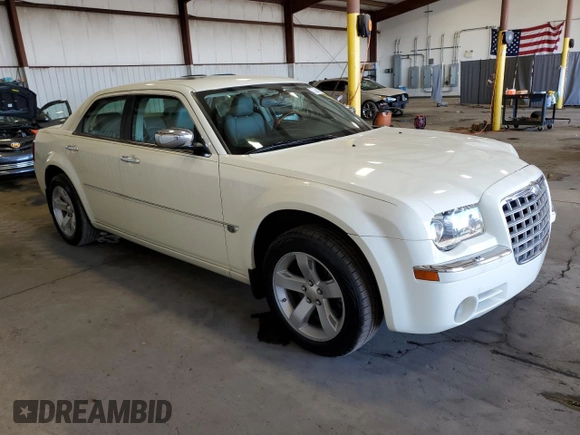 2006 Chrysler 300 C with VIN 2C3LK63H46H345651, listed as a Copart auction lot 79051164 with 156,804 mi miles and Salvage Title. Bid and sale history available at carsss.com. Image 4.