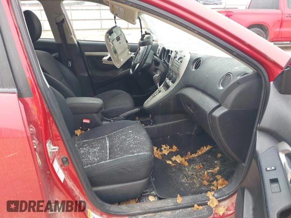 2010 Pontiac Vibe with VIN 5Y2SM6E01AZ417486, listed as a IAAI auction lot 41249742 with 149,471 mi miles. Bid and sale history available at carsss.com. Image 5.