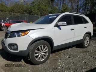 2011 Kia Sorento EX with VIN 5XYKU4A28BG116306, listed as a Copart auction lot 50683145 with 165,560 mi miles and Salvage Title. Bid and sale history available at carsss.com. Image 1.