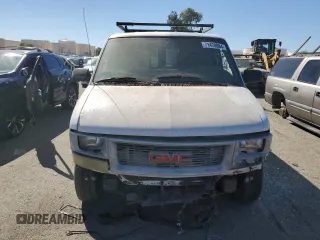 2000 GMC Safari Cargo with VIN 1GTDM19W4YB533844, listed as a Copart auction lot 71478084 with Not Provided miles and Salvage Title. Bid and sale history available at carsss.com. Image 5.