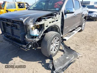 2015 GMC Canyon 2WD SLT with VIN 1GTG5CE33F1217775, listed as a IAAI auction lot 41485677 with 1 mi miles. Bid and sale history available at carsss.com. Image 6.
