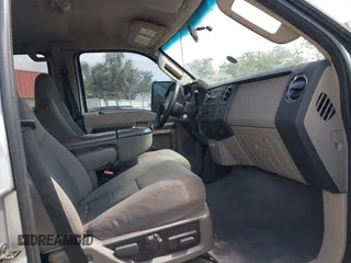 2010 Ford F-250 XL with VIN 1FTSW2BR7AEB07145, listed as a IAAI auction lot 42161351 with 134,034 mi miles and . Bid and sale history available at DreamBid. Image 5.