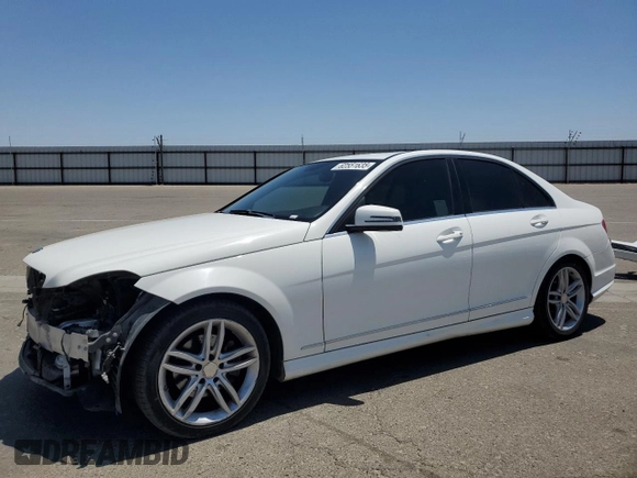 2014 Mercedes-Benz C 250 Sport with VIN WDDGF4HB3EG247401, listed as a Copart auction lot 62551635 with 118,342 mi miles and Salvage title. Bid and sale history available at DreamBid. Image 1.