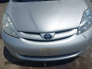 2008 Toyota Sienna CE with VIN 5TDZK23C88S201351, listed as a IAAI auction lot 42158607 with 213,618 mi miles. Bid and sale history available at carsss.com. Image 6.
