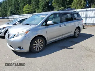 2015 Toyota Sienna Limited with VIN 5TDDK3DC9FS101481, listed as a Copart auction lot 67058725 with 112,723 mi miles and Salvage title. Bid and sale history available at DreamBid. Image 1.
