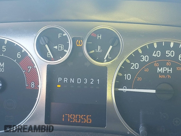 2007 Hummer H3 SUV with VIN 5GTDN13E078168015, listed as a IAAI auction lot 41695489 with 179,056 mi miles and . Bid and sale history available at DreamBid. Image 7.