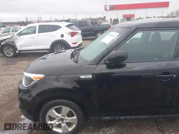 2018 Kia Soul with VIN KNDJN2A27J7561919, listed as a IAAI auction lot 41744324 with 80,364 mi miles. Bid and sale history available at carsss.com. Image 20.