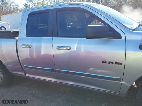 2009 Dodge Ram 1500 SLT with VIN 1D3HB18P49S802340, listed as a IAAI auction lot 41265910 with 202,510 mi miles. Bid and sale history available at carsss.com. Image 13.